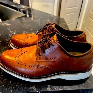 Mens Cole Haan leather dress shoes